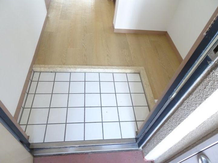 リバーサイド鎌倉の玄関