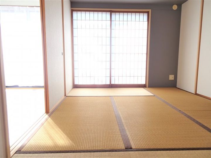 アクアポリスランドマーク2000B8の内装