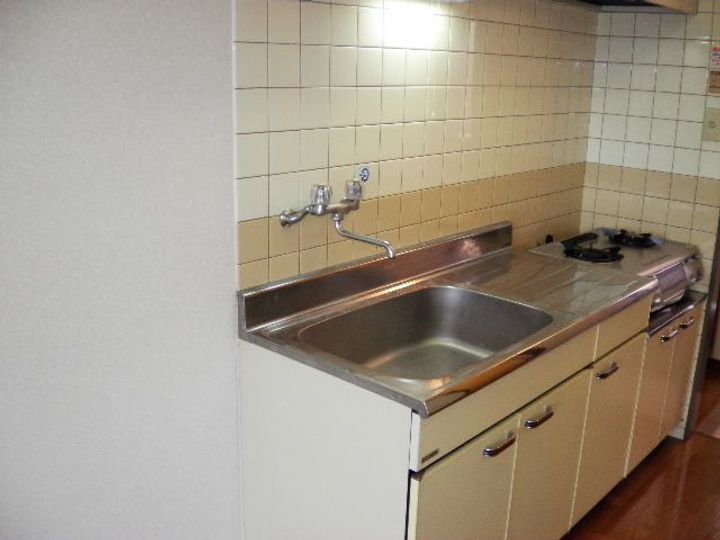 グルニエS・Tのキッチン