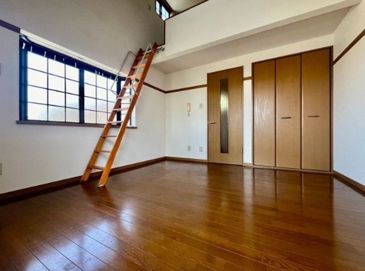 エスペランサK・Nの居間