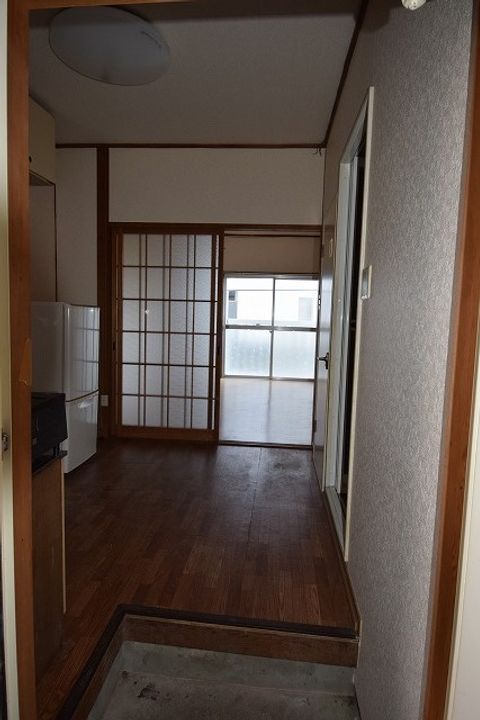 カスタシオン井尻A105の居間