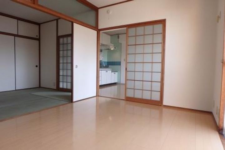 レジデンス宮原の居間