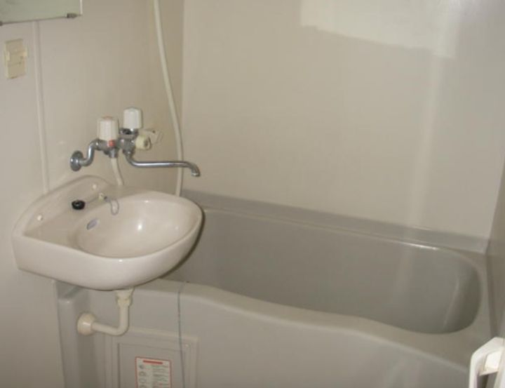 TSハイツ403の風呂