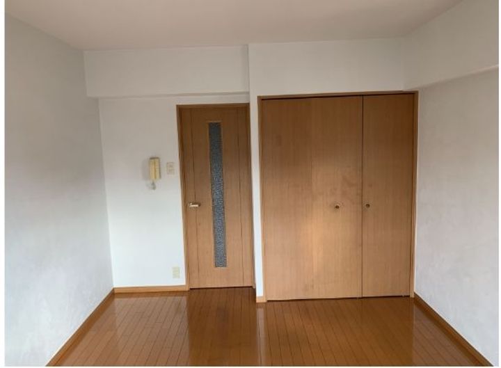 リッツ諸岡5の居間