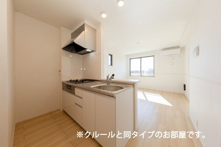 モンフル柏原 Ⅱのキッチン