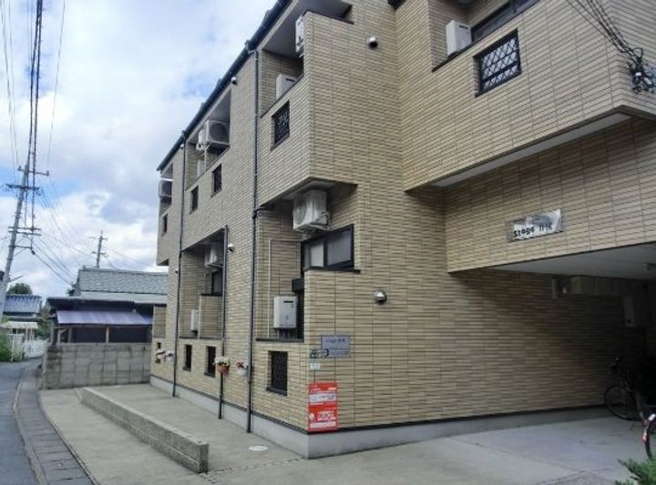 stage井尻の外観