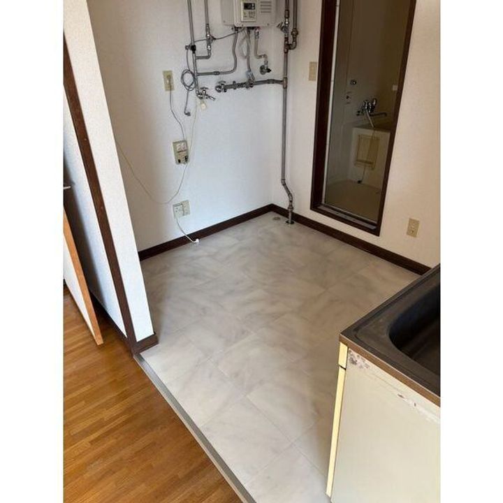 レジデンス信和201の内装