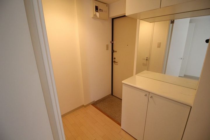 Treventi美術館西207の玄関