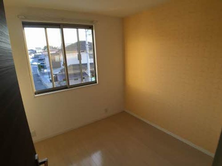 ビオラ天山201の内装