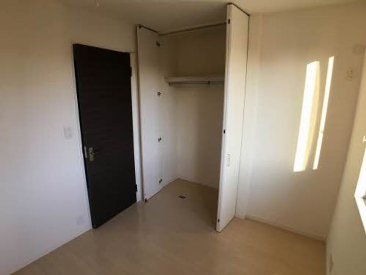 ビオラ天山201の内装