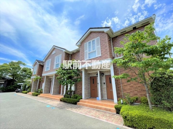 福岡県大川市榎津の賃貸アパートの外観