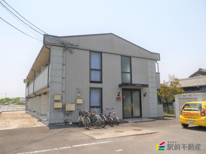 レオパレスみなみごうばる106の外観