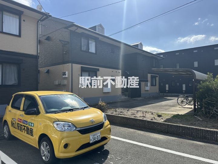 アベニール21E棟211の外観