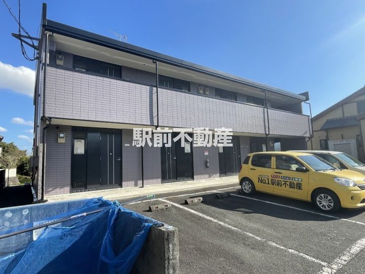 レオパレス英2Fの外観