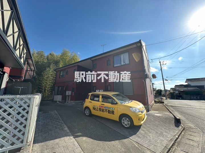 グリーンハウス橘B201の外観