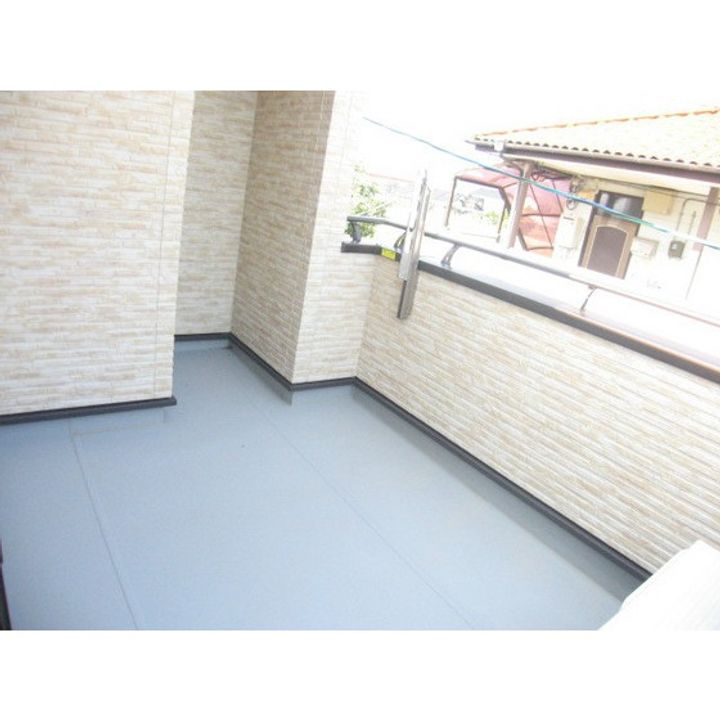 ベルメゾン202の玄関