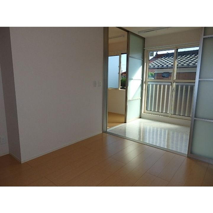 グランメール西岐波.202の居間