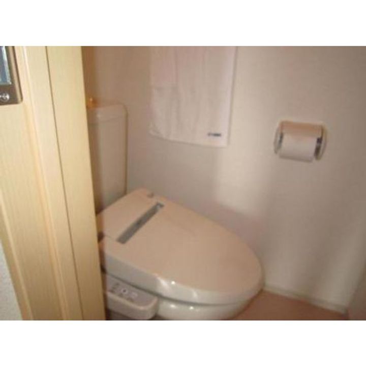 ベルメゾン102の玄関