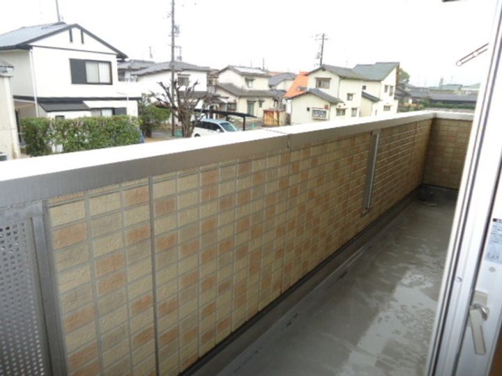 ドゥマンソレーユ.207の内装