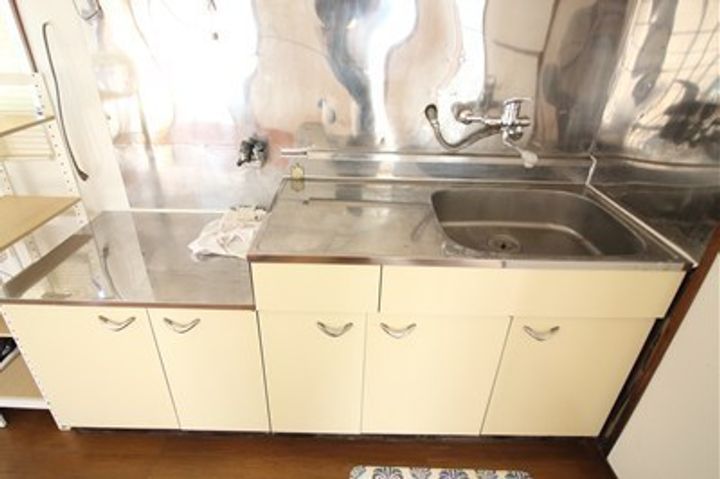 ハイツ百合B棟101のキッチン