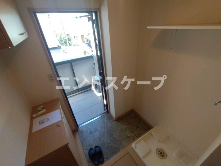 クレアール205の玄関