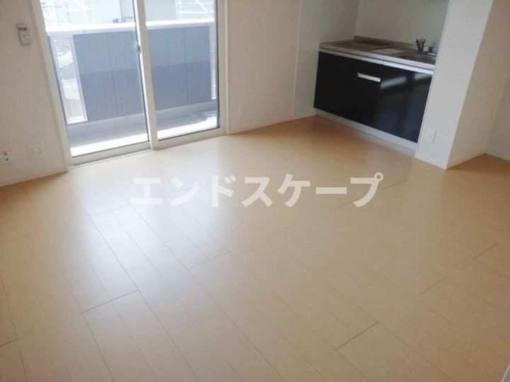 サンライトレジデンス駒形の居間