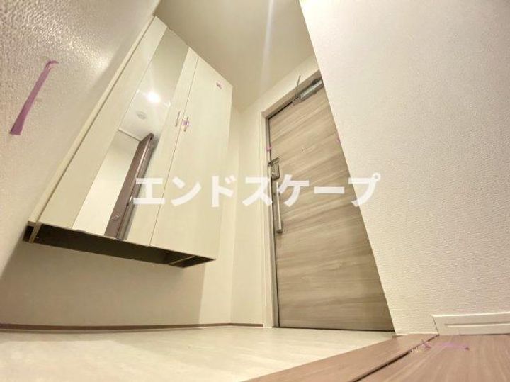 Y'sアビタシオン江木の玄関