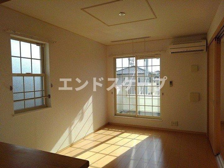 ファレノプシスの居間