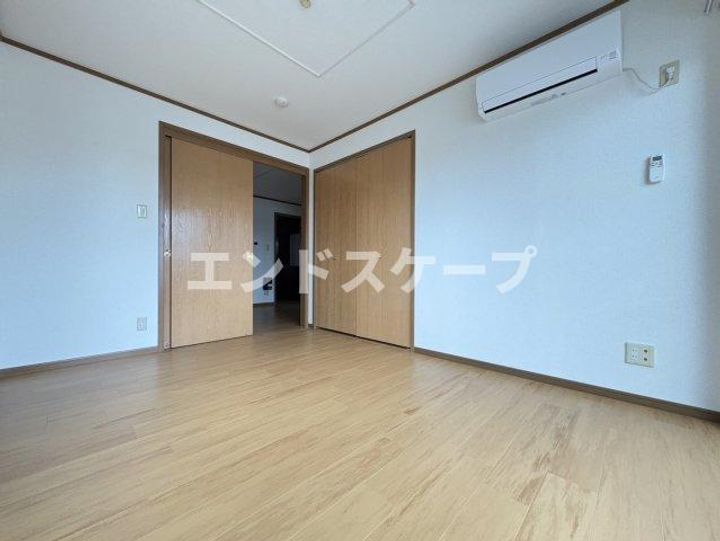 プチマロンの居間