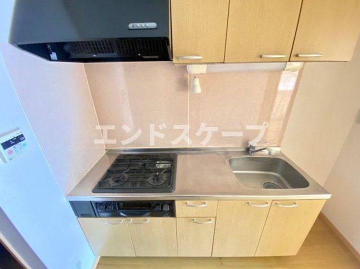 プラムハイツ Bのキッチン