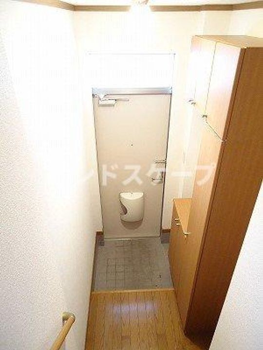 アフロートの玄関