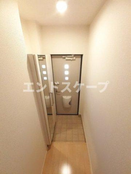 フラン エスポワールの玄関