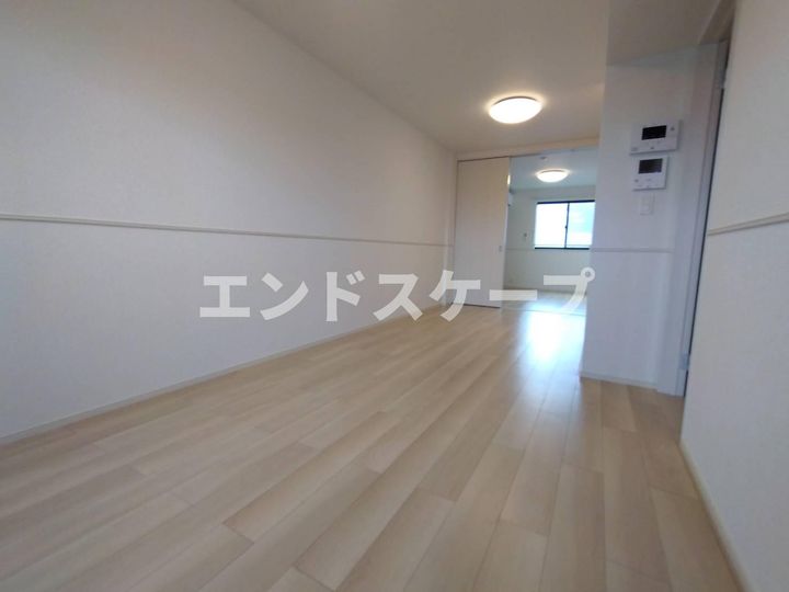 ホープフル豊岡の居間