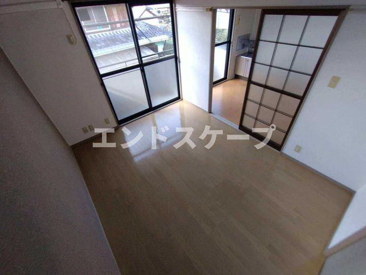 ラムールフォーの居間