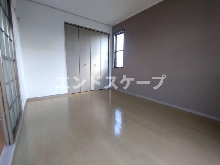 ラムールフォーの居間