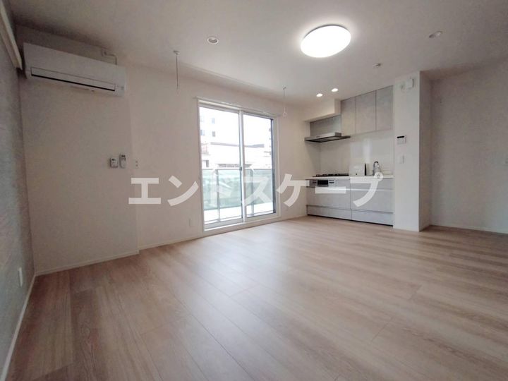 マヌールの居間