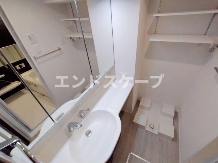 マヌールのその他画像