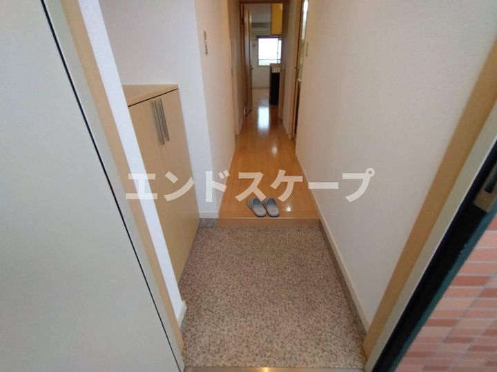 グランⅡの玄関