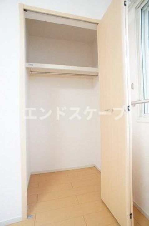 アザレアのその他画像