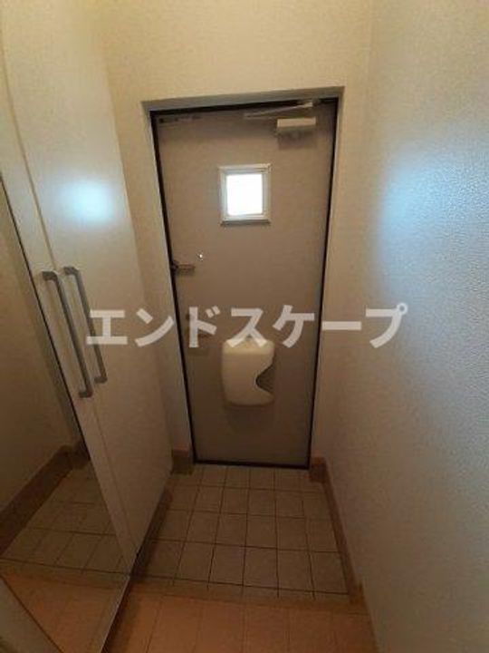 グランデ フィオーレの玄関