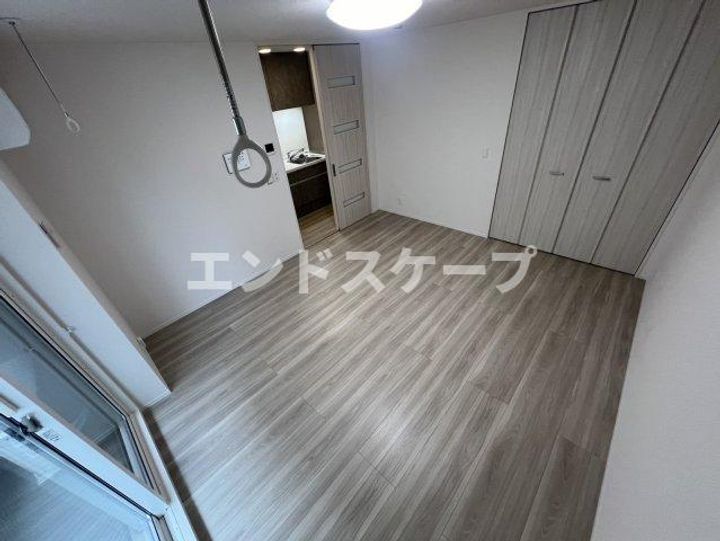 AKコンフォルト高崎栄町203の居間