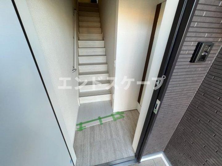 アジュールの玄関