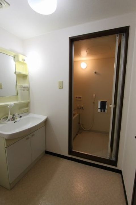 第十三ショーケービルのその他画像