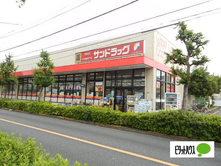 カメリアハウスの周辺