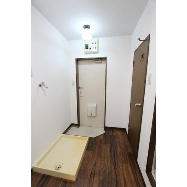 ベルハウス00102の玄関