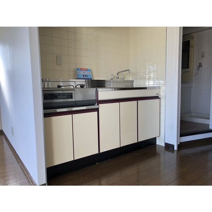 ノイエ・シュトラッセ山木田ビル701のキッチン