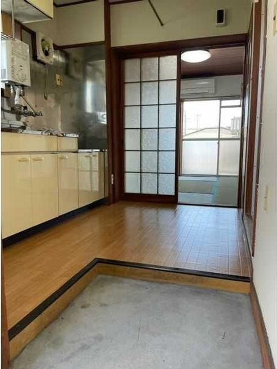 コーポ桐林の居間