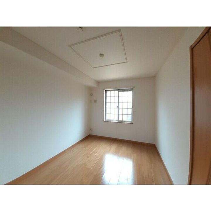 ウィスタリア105の内装