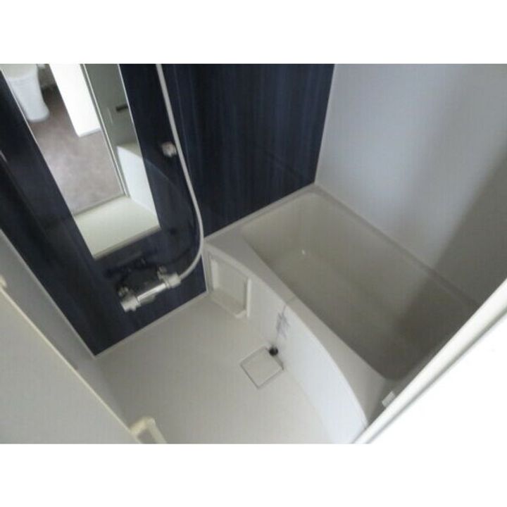 クリスタルテラス本山603の風呂