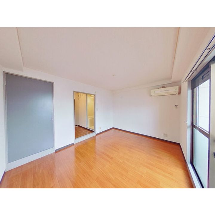 コーポR&K2の居間